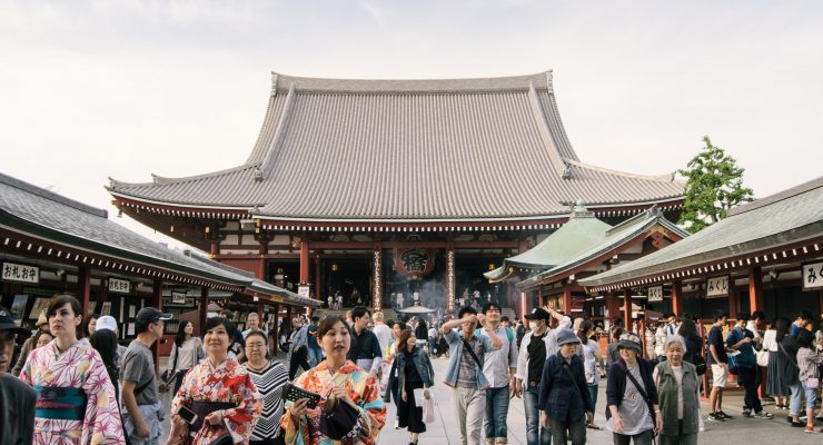 Buddhism and Business, Market and Merit: Intersections between Buddhism and Economics Past and Present