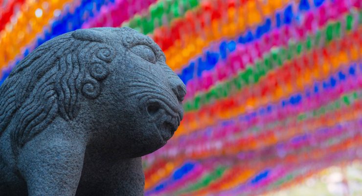 Consecrating the Buddha: On the Practice of Interring Objects in Buddhist Statues