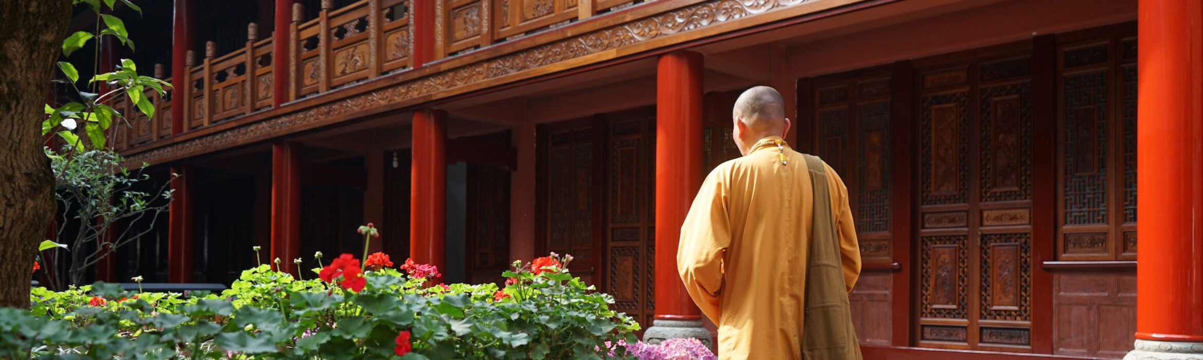Monks & Literati: Cultural Ideas and Lifestyle of Chinese Buddhism